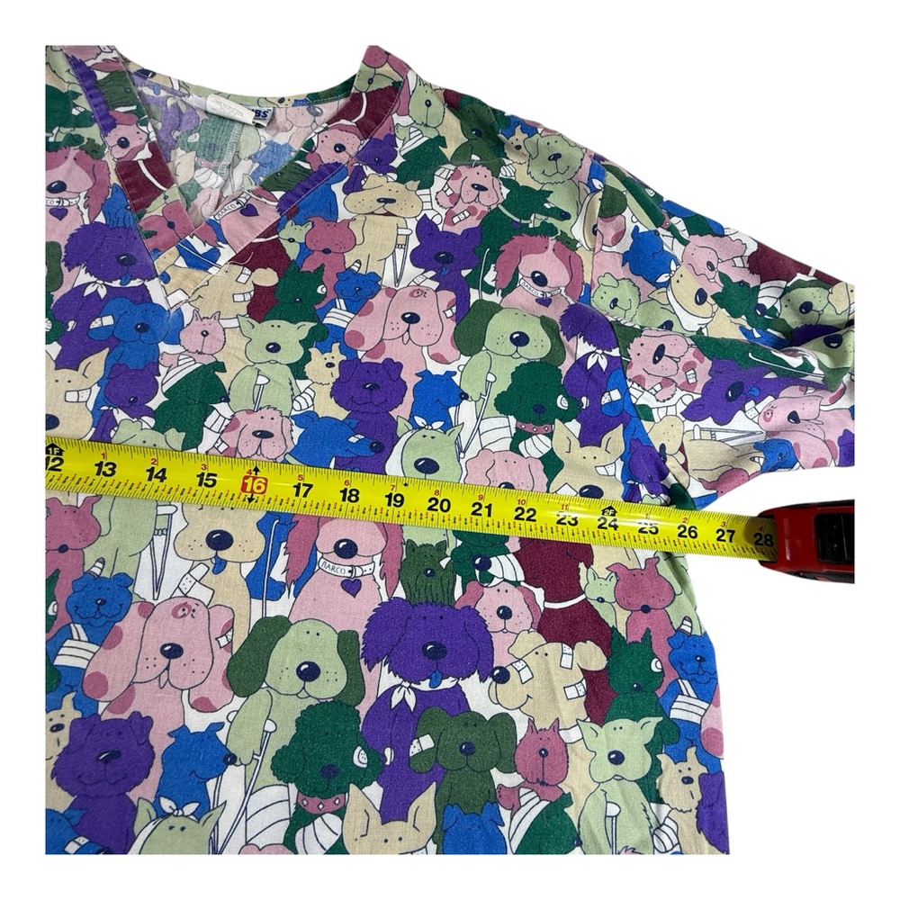 Soft Scrubs Women’s XL Dog Print V-Neck Scrub Top Nurse Vet Tech Uniform Cute - Picture 2 of 5